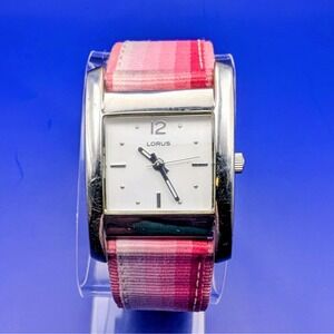 Lorus‎ Women's Analog Watch Pink Buckle Band, New Battery